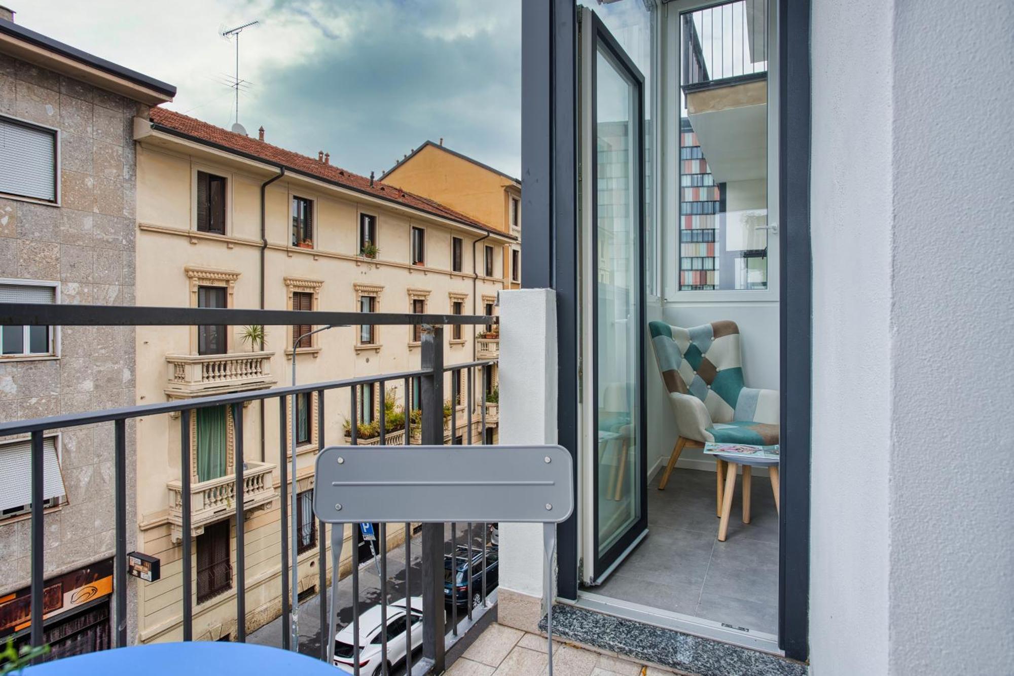 Sleek City Abode In Maciachini Milan Exterior photo